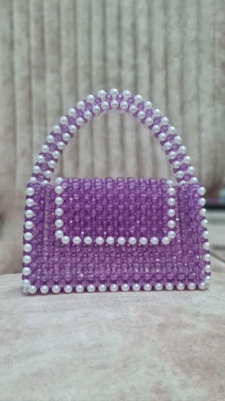 Sac à Main Perles Violet et Blanc Nacré - Mini Sac Rétro Chic